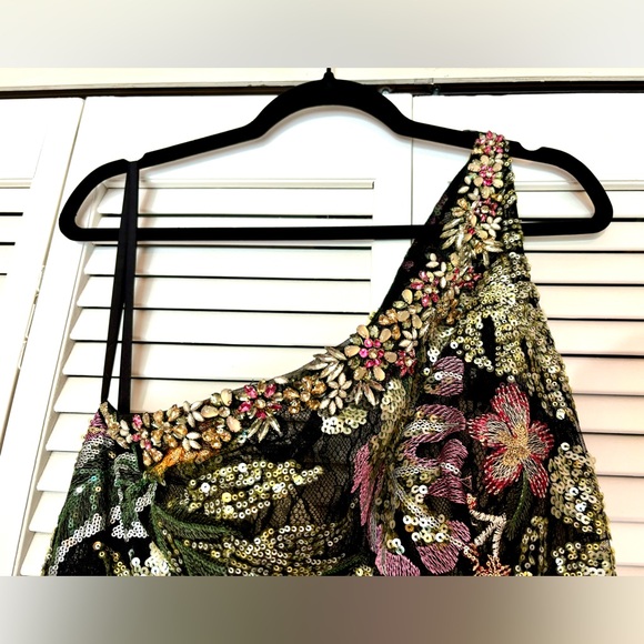 NWT MAC DUGGAL Black Floral 49574
Sequined Embroidered Gown 10 - Picture 8 of 10